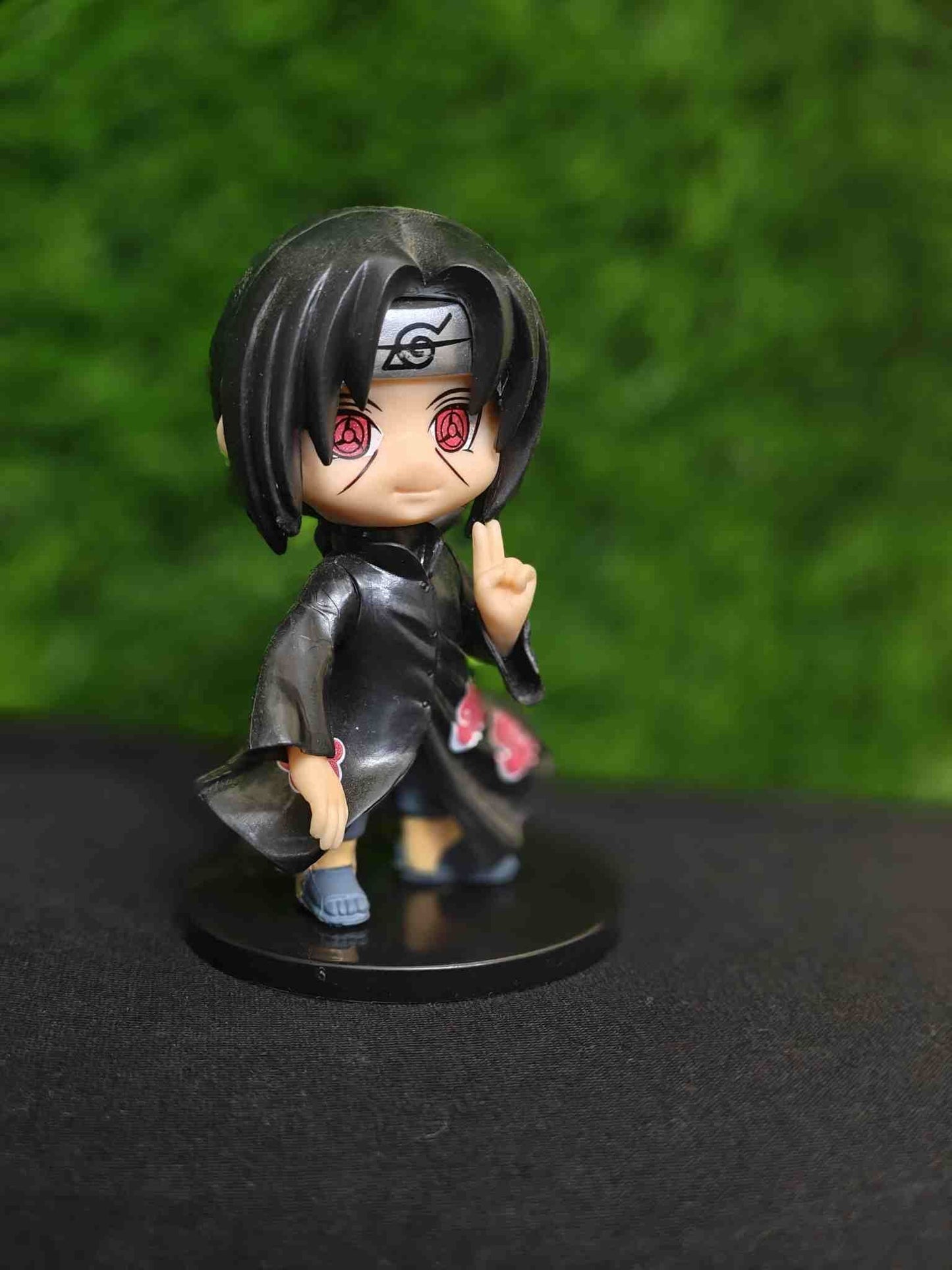 Naruto Series : Enigmatic Itachi Uchiha Chibi Action Figure