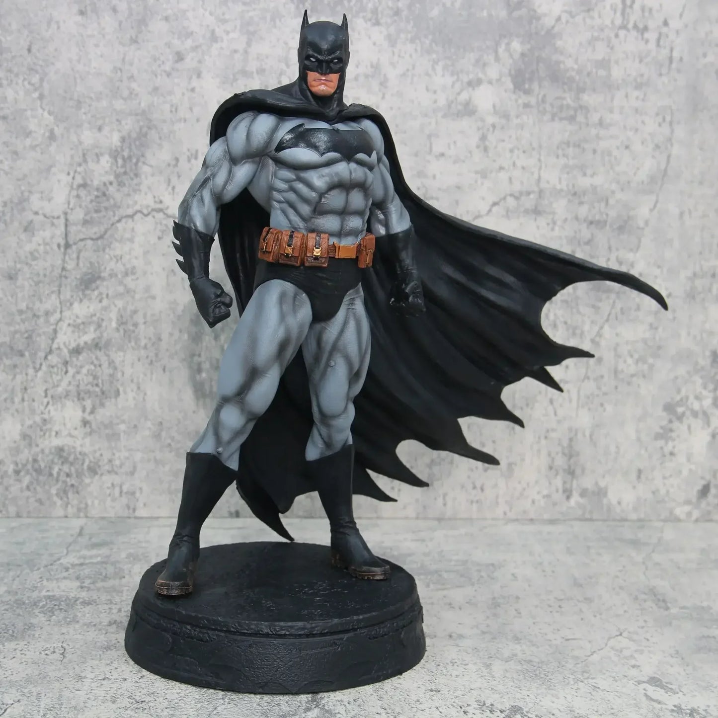 Batman Standing - 38cm Premium Action Figure