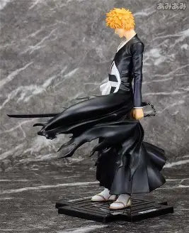 Bleach: Ichigo Kurosaki with Zangetsu - Action Figure