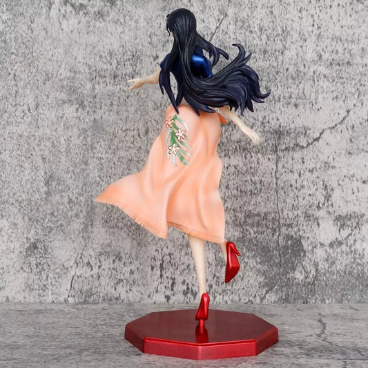 One Piece : Robin in Swimsuit - Action Figure