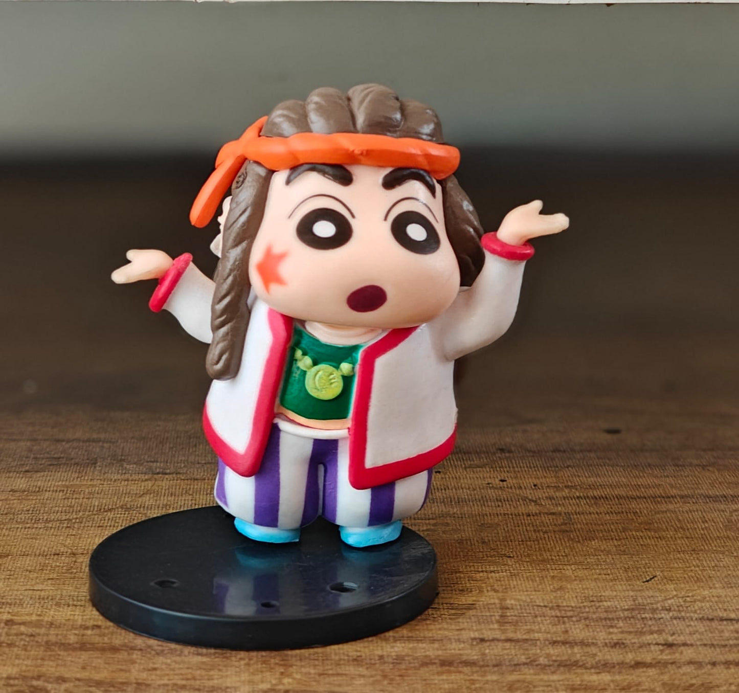 Shinchan Hippie - Action Figure
