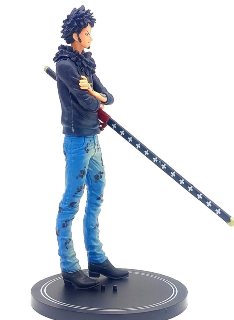 One Piece : Trafalgar D Law Water - Action Figure 17cm