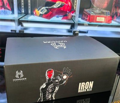 Iron Man MK42 Gauntlet Wearable Glove 1/1 Arm Voice/remote control Cosplay