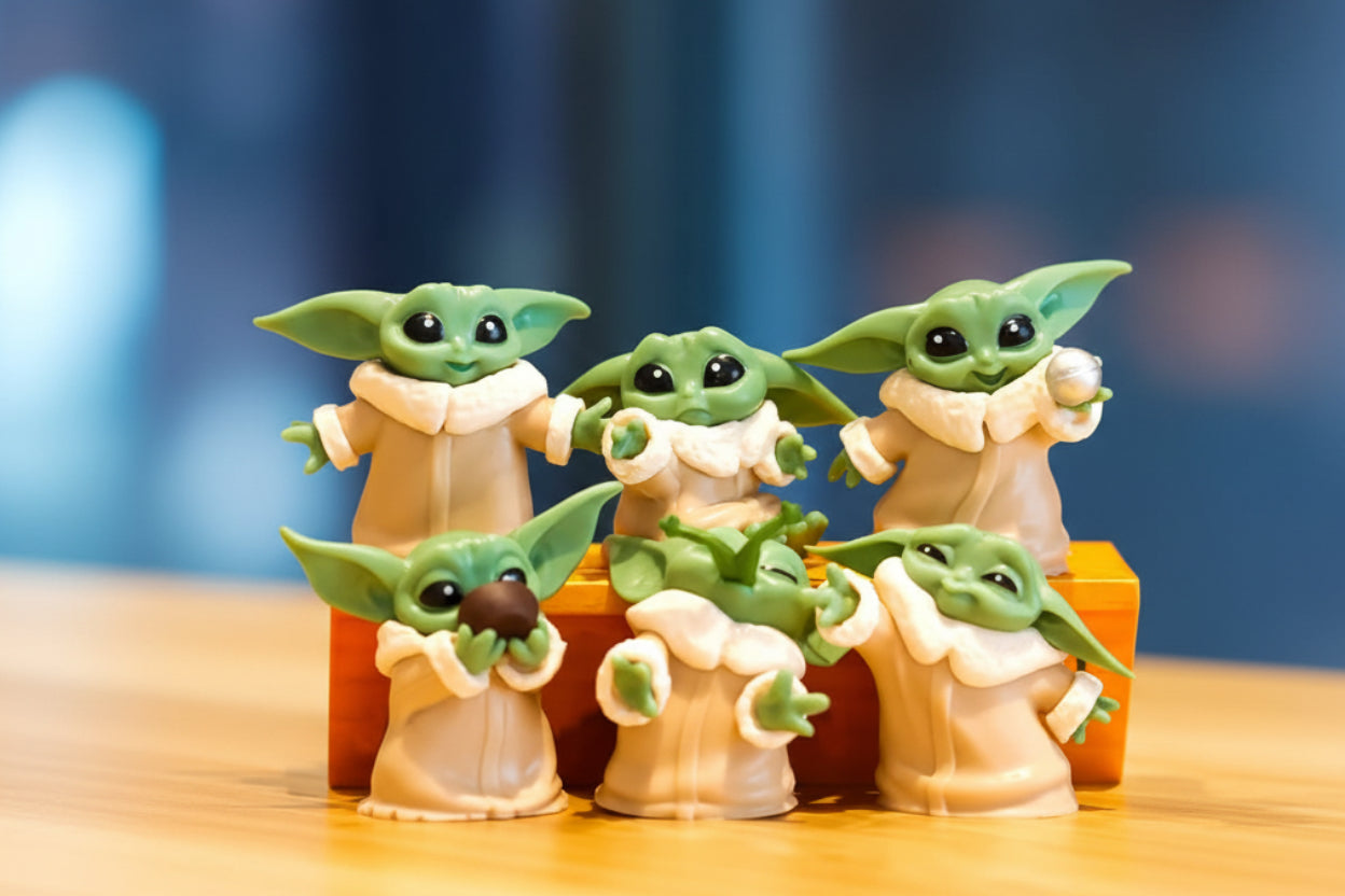Cute Star Wars Baby Yoda Action Figure Cute Desk Decoration