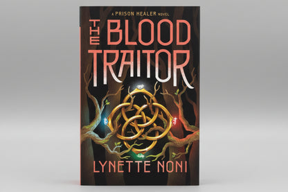 The Blood Traitor By Lynette Noni (Paperback)