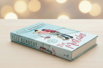 THE MISTAKE by ELLE KENNEDY (Hardcover)