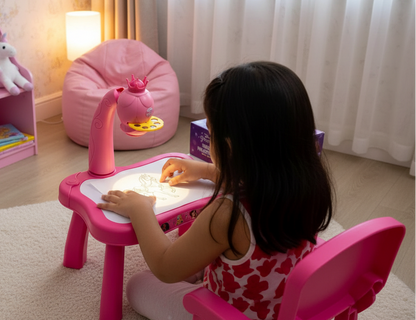 Smart Tracing Drawing Projector Toy – Fun & Easy Painting for Kids! - Drawing Set with 24 Patterns, Stencils & Markers - Adjustable Focus Creative Art Toy for Kids 3+ Years🎨🖌️✨