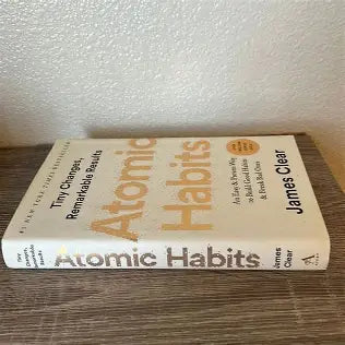 (HARDCOVER) ATOMIC HABITS by JAMES CLEAR