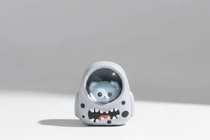 Cute Astro Cat Light-Up Backpack Keychain limited edition