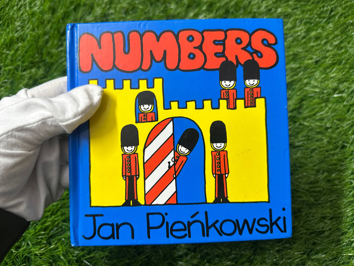 Numbers By Jan Pienkowski