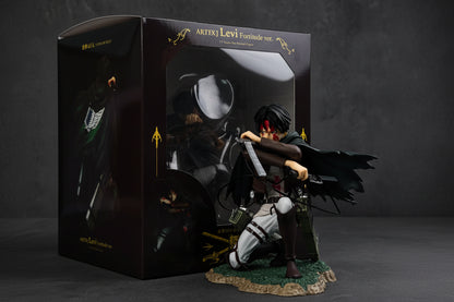 Levi Ackerman Fortitude Sitting AOT Action Figure 17 cm