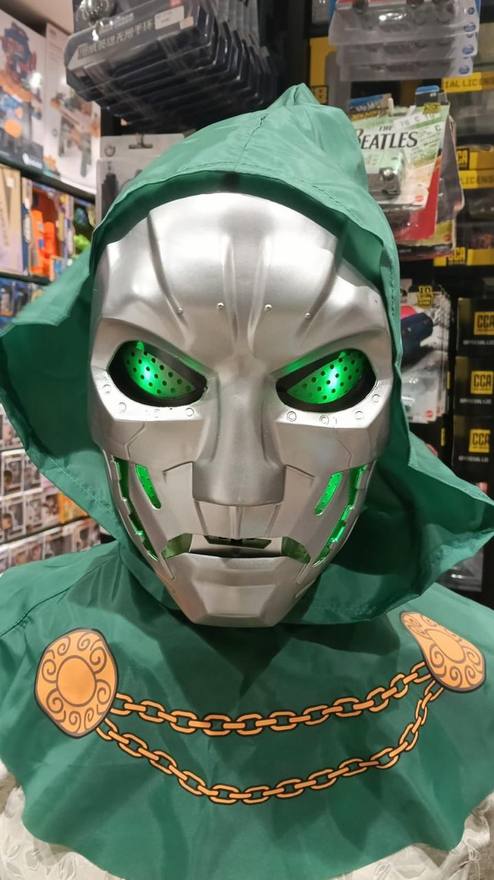 Doctor Doom - LED Mask with Light & Sound Effects