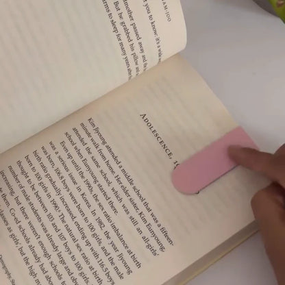 Minimal Magnetic Bookmark for Books, Solid Colours, Set of 6 (Design 2)
