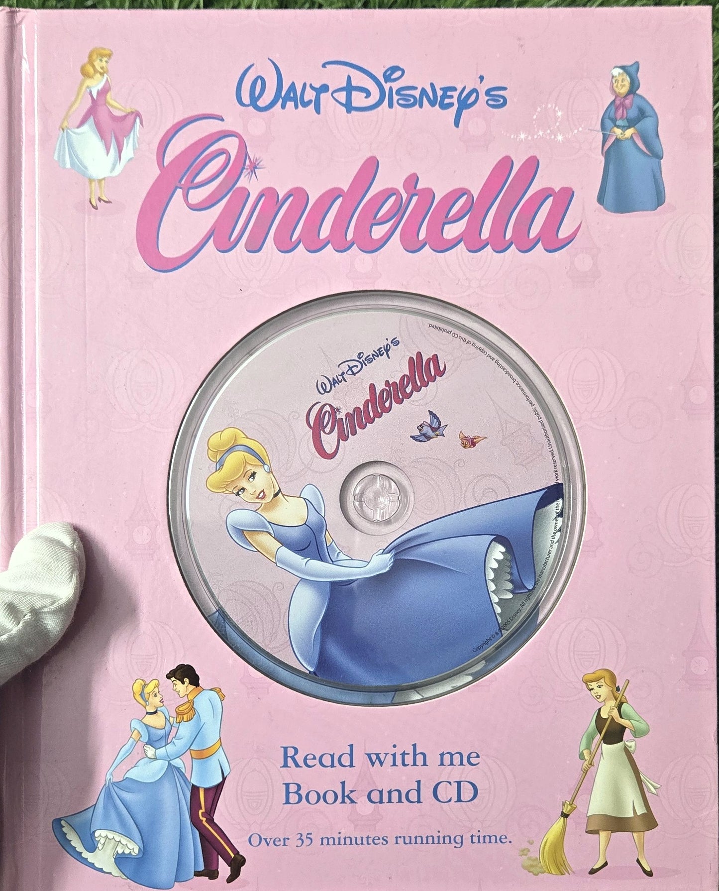 Walt Disney's Cinderella (Read With Me Book & CD) - Hardcover