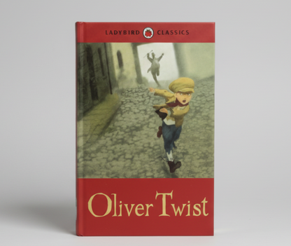 Oliver Twist : Ladybird Classics By Charles Dickens (Hardcover)