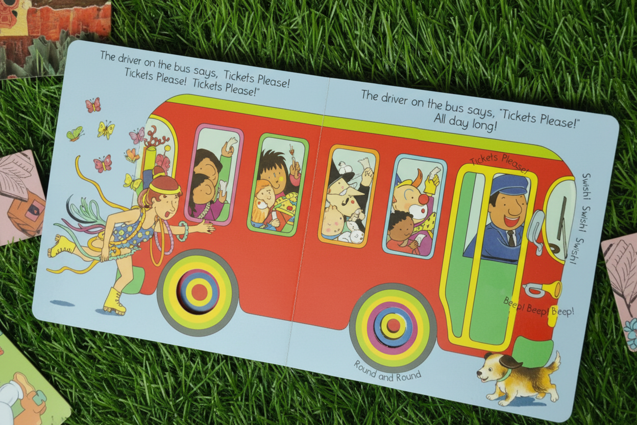 The Wheels on the Bus Go Round and Round By Annie Kubler (Hardcover)