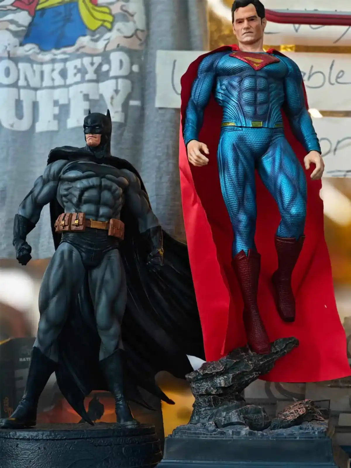 Zack Snyder’s Batman and Superman Figurine