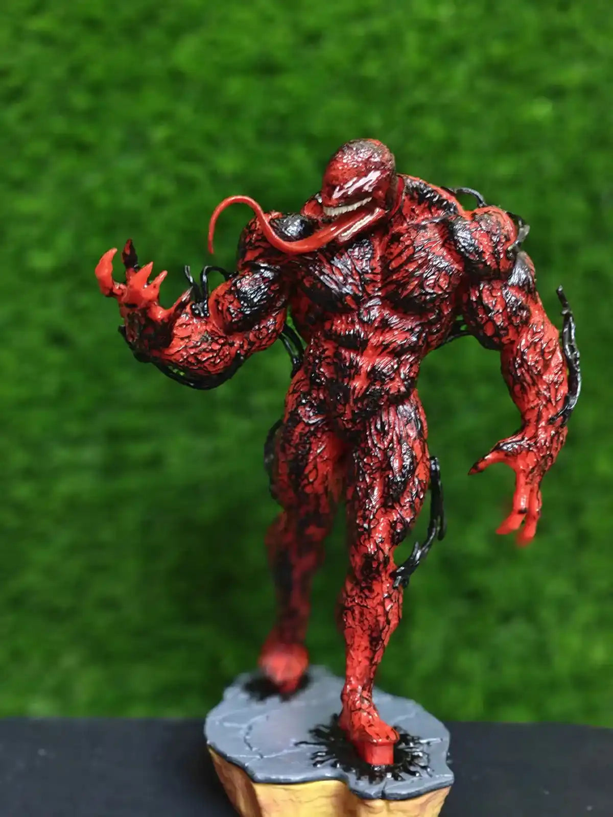 Red Venom (Carnage) Full-Metal Bust Statue