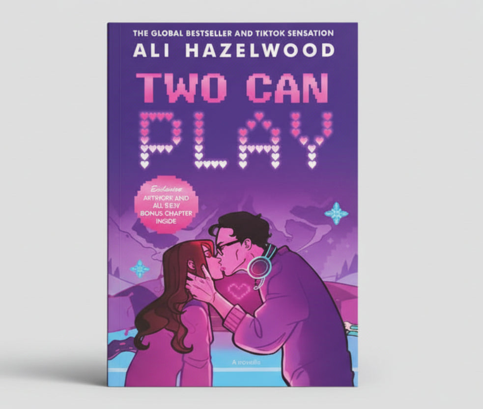 Two Can Play By Ali Hazelwood (Paperback)