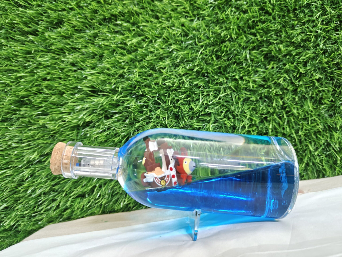 One Piece : Thousand Sunny Ship in a Bottle – 18x6cm