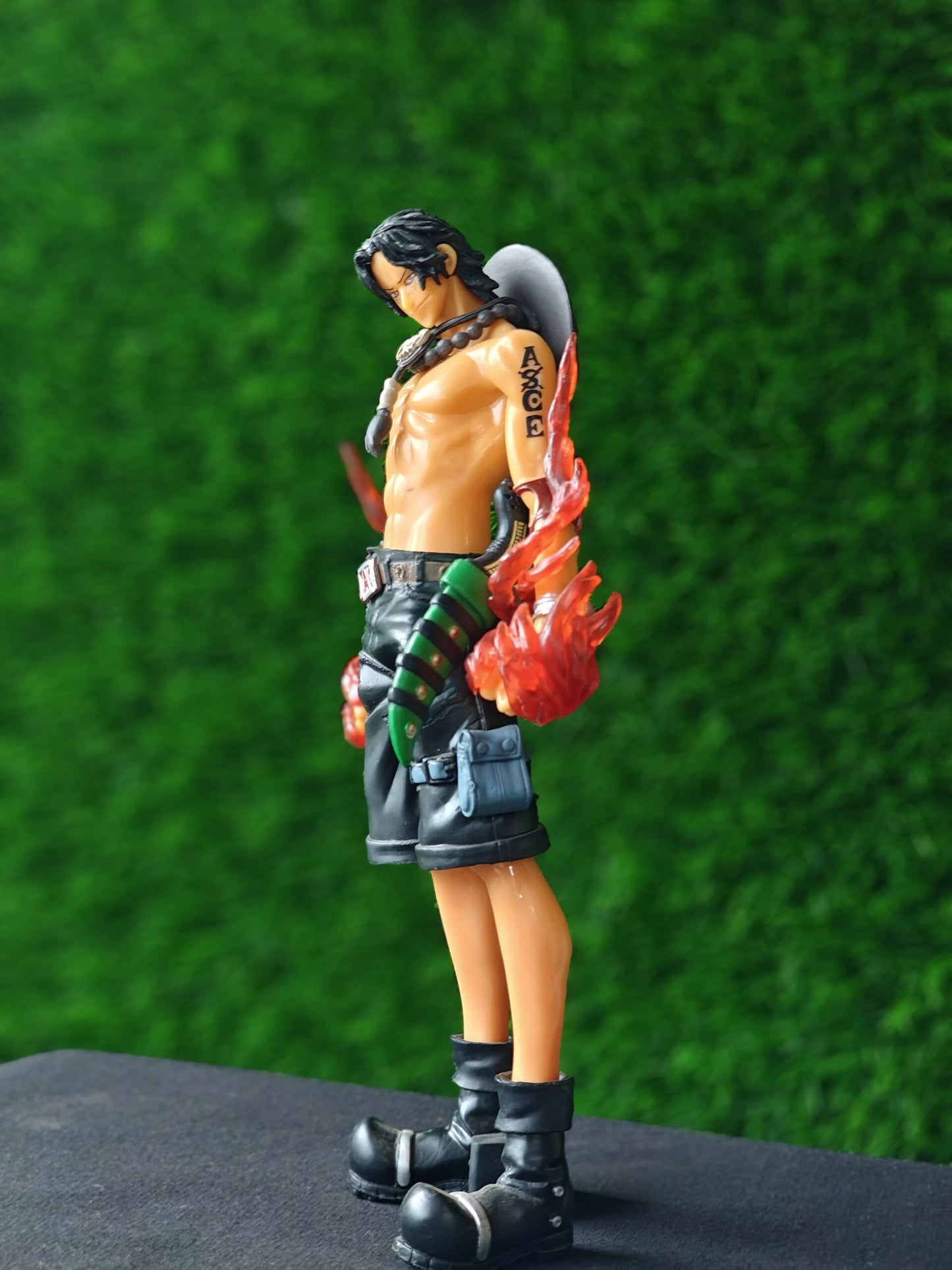 One Piece : Portgas D. Ace Flame Fist Action Figure