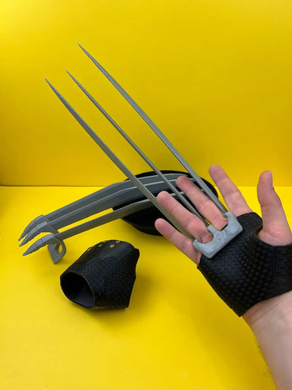 Wolverine Cosplay Claws – 3D Printed Fingerless Glove Claw Gauntlet Prop