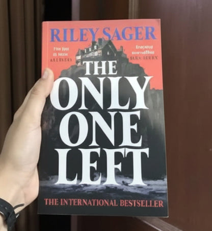 The Only One Left By Riley Sager (Paperback)