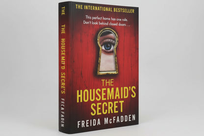 The Housemaid's Secret By Freida McFadden  (Hardcover)