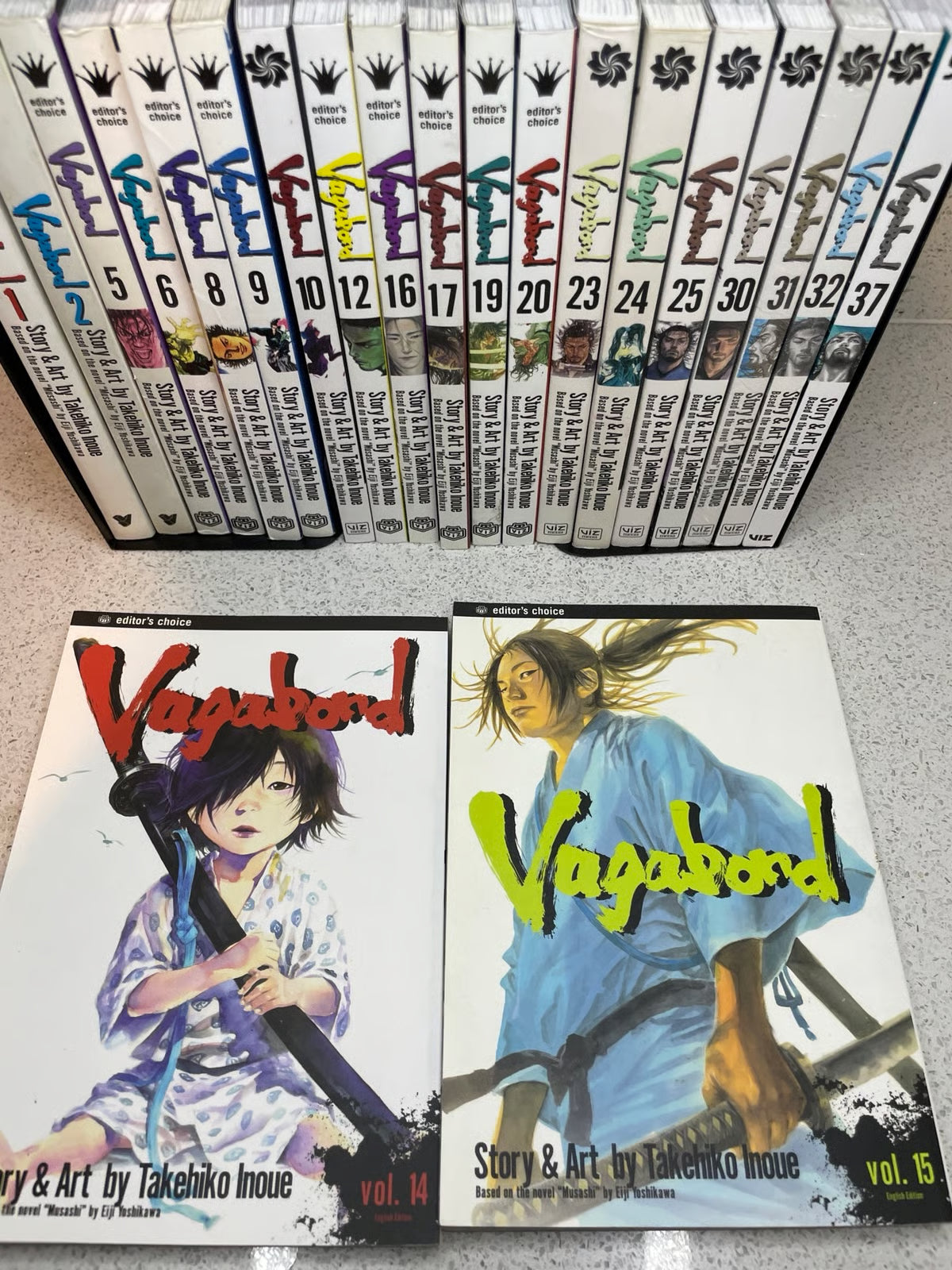 Vagabond Combo Set (Volume 23 To 37) By Takehiko Inoue (Paperback)