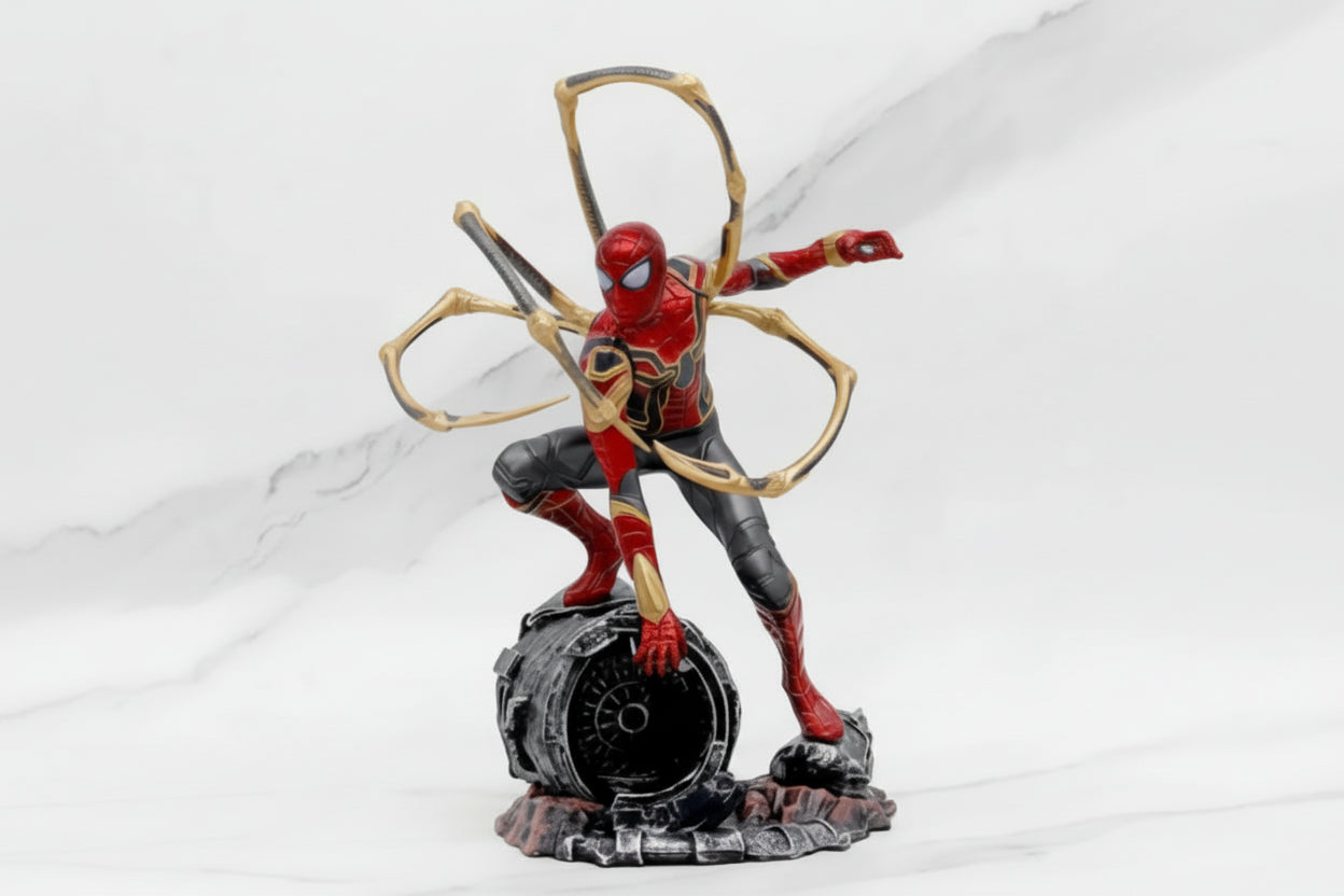 Iron Spider-Man Marvel Avengers Collectible Action Figure Statue 20cm