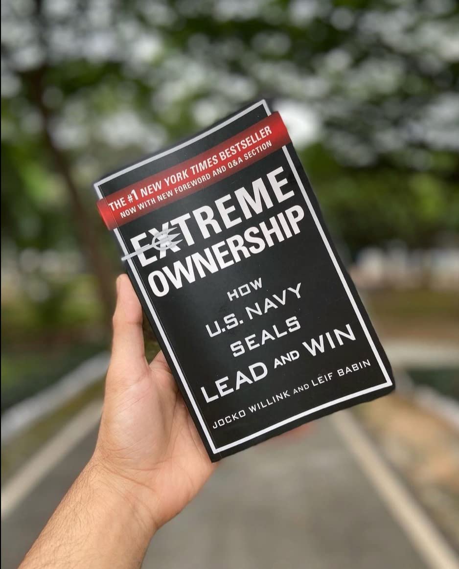 Extreme Ownership by Jocko Willink ,Leif Babin