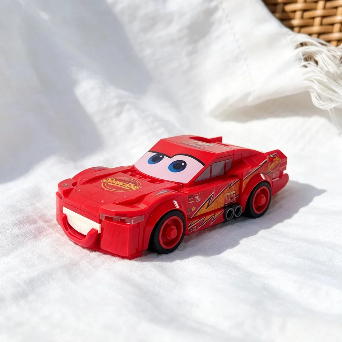 LEGO Speed Champions | Lightning McQueen from Disney Pixar Car Age 6+