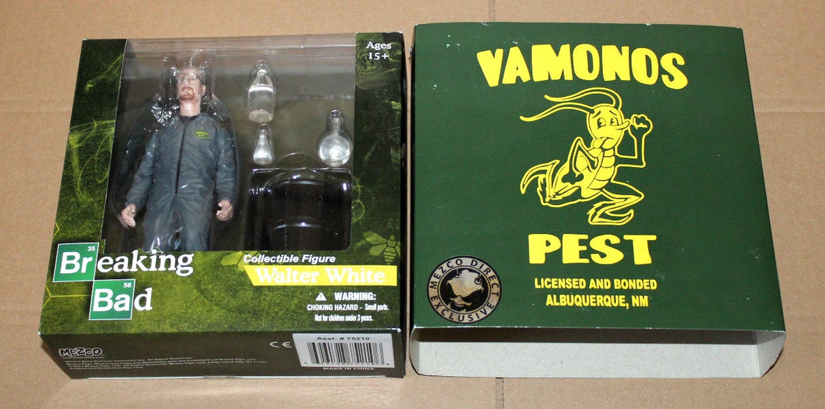 BREAKING BAD EXCLUSIVE Walter White Vamonos Pest Suit Mezco Action Figure