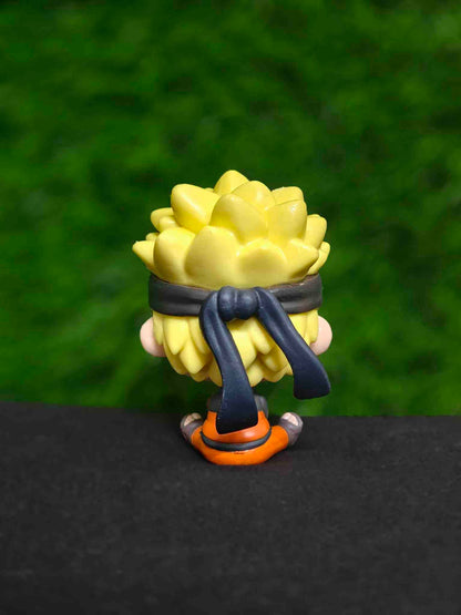 Naruto Series : Uzumaki Chibi Happy Action Figure